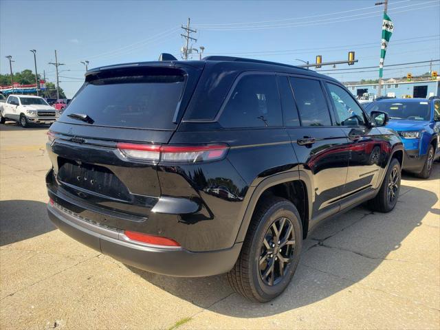 2026 Jeep Grand Cherokee GRAND CHEROKEE LAREDO ALTITUDE 4X4