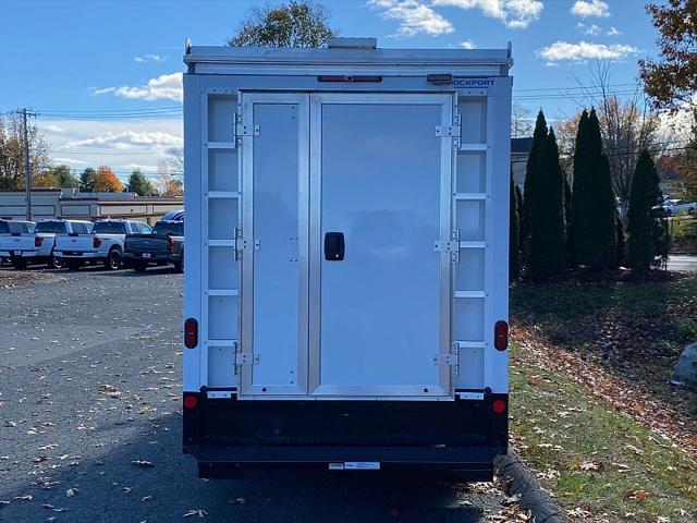 2026 Ford E-350 Cutaway Unknown