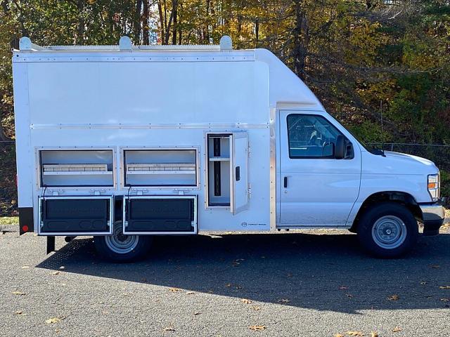 2026 Ford E-350 Cutaway Unknown