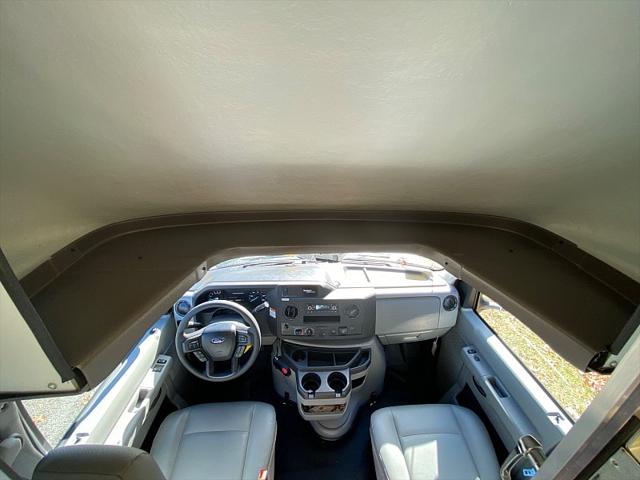 2026 Ford E-350 Cutaway Unknown
