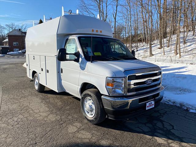 2026 Ford E-350 Cutaway Unknown