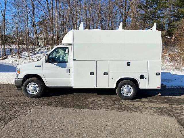 2026 Ford E-350 Cutaway Unknown