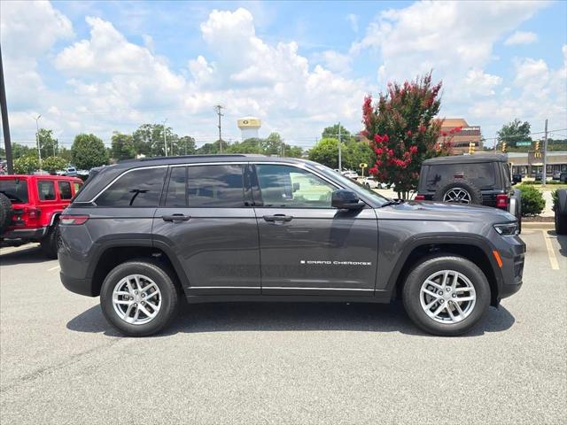 2026 Jeep Grand Cherokee GRAND CHEROKEE LAREDO 4X4 2026 Jeep Grand Cherokee GRAND CHEROKEE LAREDO 4X4