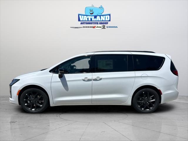 2027 Chrysler Pacifica PACIFICA LIMITED 2027 Chrysler Pacifica PACIFICA LIMITED