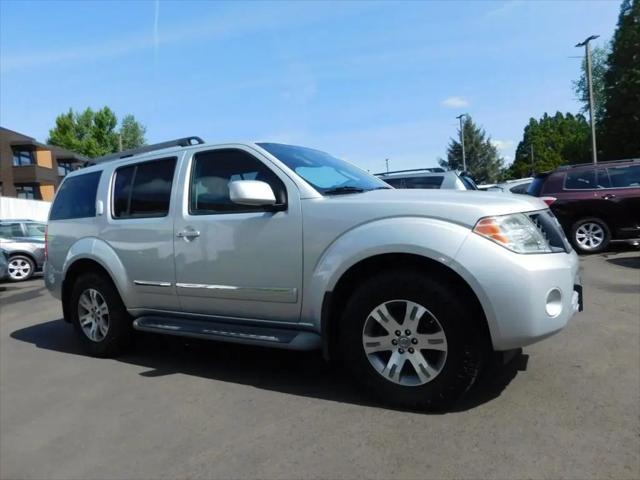 2011 Nissan Pathfinder Silver for sale in Gresham, OR