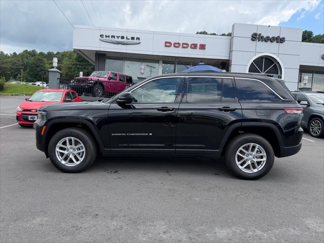 2026 Jeep Grand Cherokee GRAND CHEROKEE LAREDO X 4X4 2026 Jeep Grand Cherokee GRAND CHEROKEE LAREDO X 4X4