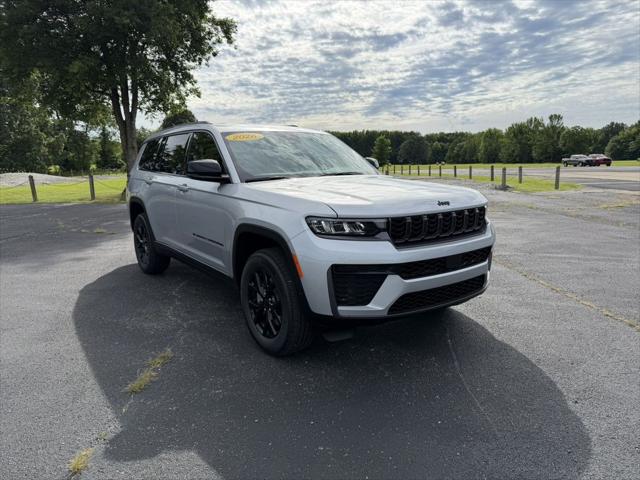 2026 Jeep Grand Cherokee L GRAND CHEROKEE L LAREDO ALTITUDE 4X4