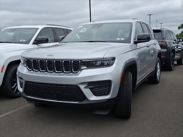 2026 Jeep Grand Cherokee GRAND CHEROKEE LAREDO X 4X4 2026 Jeep Grand Cherokee GRAND CHEROKEE LAREDO X 4X4