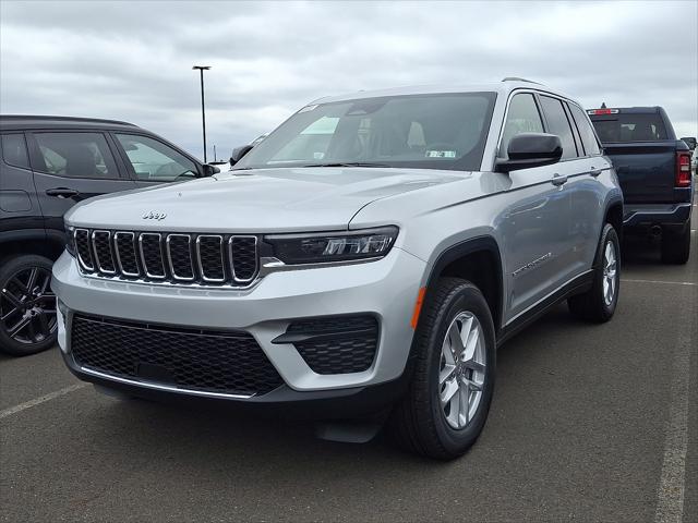 2026 Jeep Grand Cherokee GRAND CHEROKEE LAREDO X 4X4 2026 Jeep Grand Cherokee GRAND CHEROKEE LAREDO X 4X4