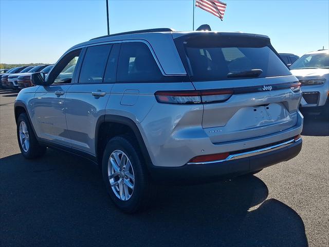 2026 Jeep Grand Cherokee GRAND CHEROKEE LAREDO X 4X4 2026 Jeep Grand Cherokee GRAND CHEROKEE LAREDO X 4X4