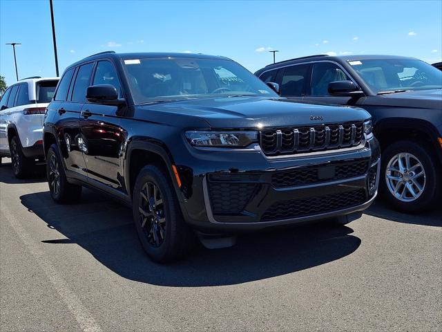 2026 Jeep Grand Cherokee GRAND CHEROKEE LAREDO ALTITUDE 4X4 2026 Jeep Grand Cherokee GRAND CHEROKEE LAREDO ALTITUDE 4X4
