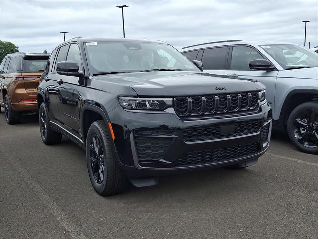 2026 Jeep Grand Cherokee GRAND CHEROKEE LAREDO ALTITUDE 4X4 2026 Jeep Grand Cherokee GRAND CHEROKEE LAREDO ALTITUDE 4X4