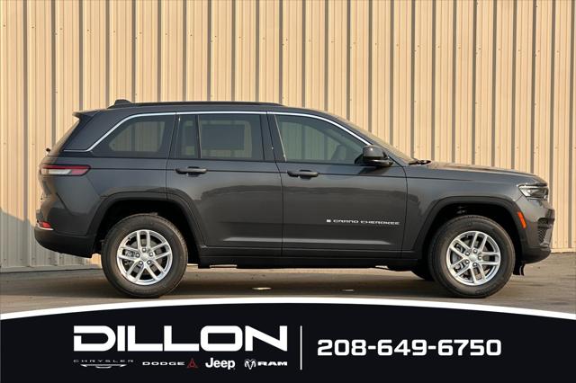 2026 Jeep Grand Cherokee GRAND CHEROKEE LAREDO X 4X4