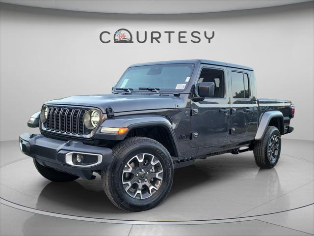 2026 Jeep Gladiator GLADIATOR SAHARA 4X4