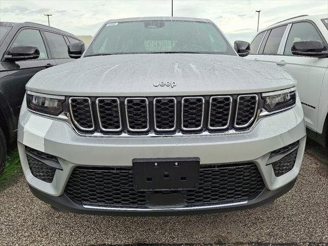 2026 Jeep Grand Cherokee GRAND CHEROKEE LAREDO X 4X4 2026 Jeep Grand Cherokee GRAND CHEROKEE LAREDO X 4X4