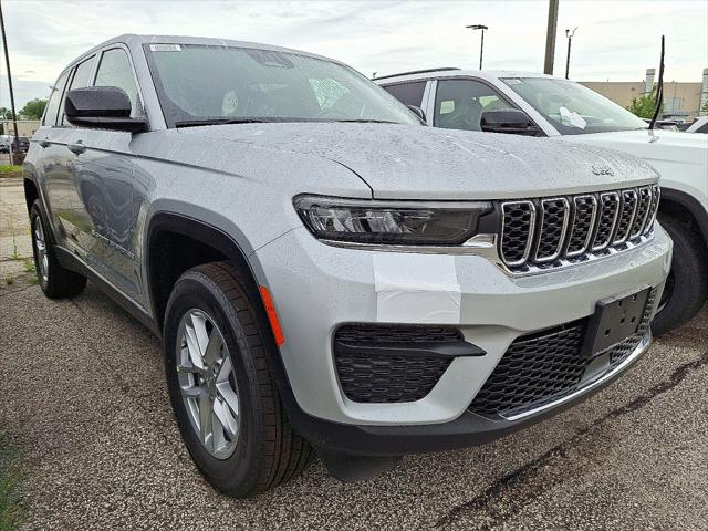 2026 Jeep Grand Cherokee GRAND CHEROKEE LAREDO X 4X4 2026 Jeep Grand Cherokee GRAND CHEROKEE LAREDO X 4X4