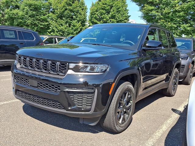 2026 Jeep Grand Cherokee GRAND CHEROKEE LAREDO ALTITUDE 4X4 2026 Jeep Grand Cherokee GRAND CHEROKEE LAREDO ALTITUDE 4X4