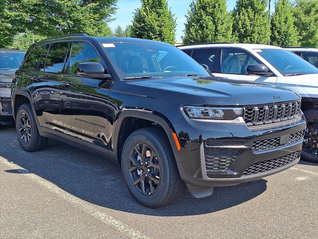 2026 Jeep Grand Cherokee GRAND CHEROKEE LAREDO ALTITUDE 4X4 2026 Jeep Grand Cherokee GRAND CHEROKEE LAREDO ALTITUDE 4X4