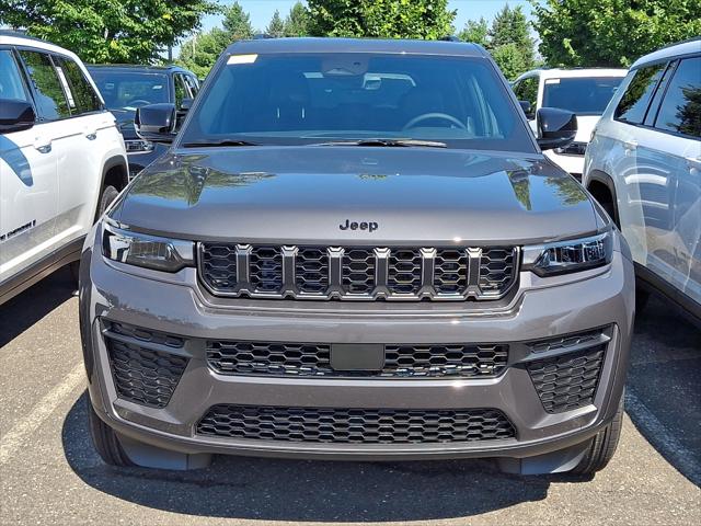 2026 Jeep Grand Cherokee GRAND CHEROKEE LAREDO ALTITUDE 4X4 2026 Jeep Grand Cherokee GRAND CHEROKEE LAREDO ALTITUDE 4X4