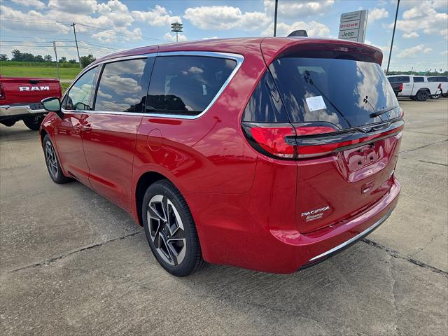 2027 Chrysler Pacifica Limited