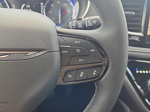 2027 Chrysler Pacifica Limited
