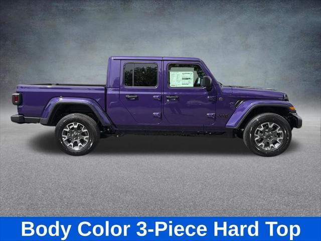 2026 Jeep Gladiator GLADIATOR SAHARA 4X4