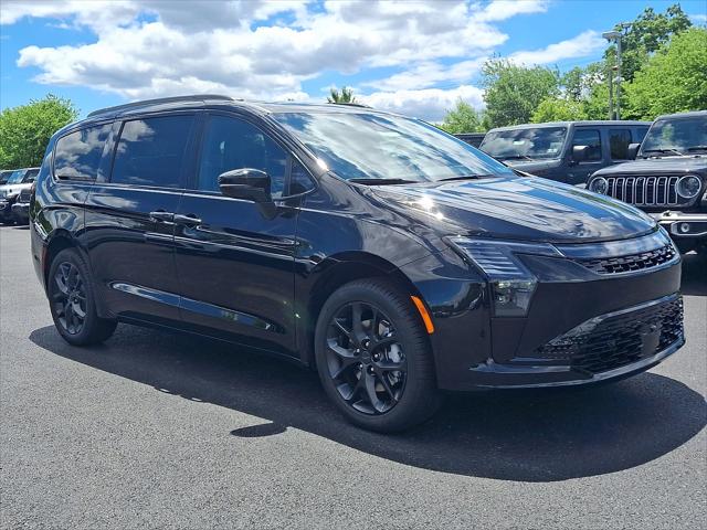 2027 Chrysler Pacifica PACIFICA LIMITED AWD 2027 Chrysler Pacifica PACIFICA LIMITED AWD