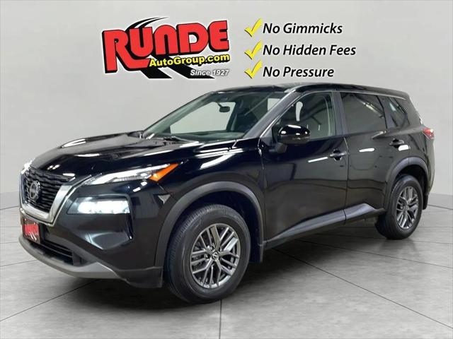 2023 Nissan Rogue S for sale in East Dubuque, IL