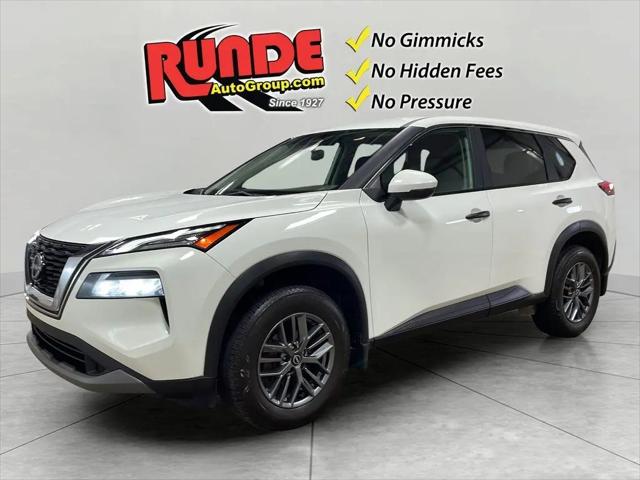 2023 Nissan Rogue S for sale in East Dubuque, IL