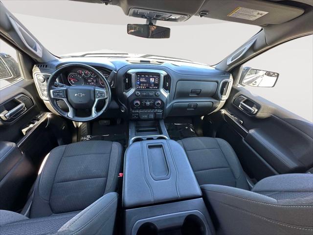 2022 Chevrolet Silverado 1500 4WD Crew Cab Short Bed RST