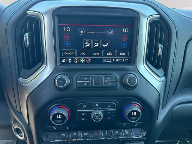 2022 Chevrolet Silverado 1500 4WD Crew Cab Short Bed RST