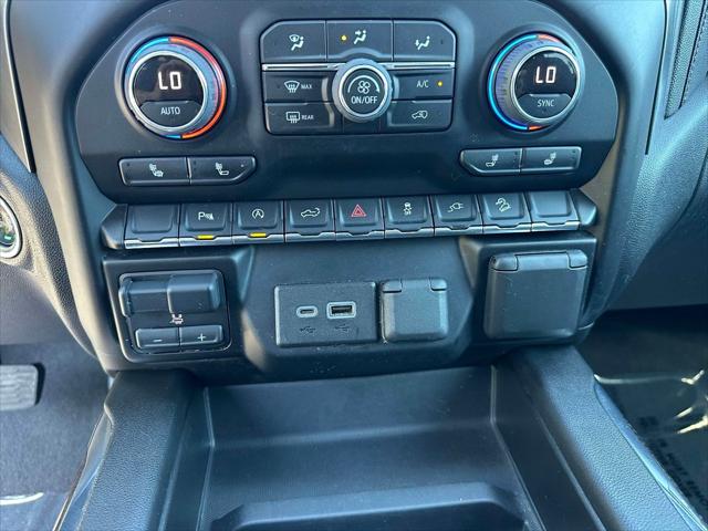 2022 Chevrolet Silverado 1500 4WD Crew Cab Short Bed RST