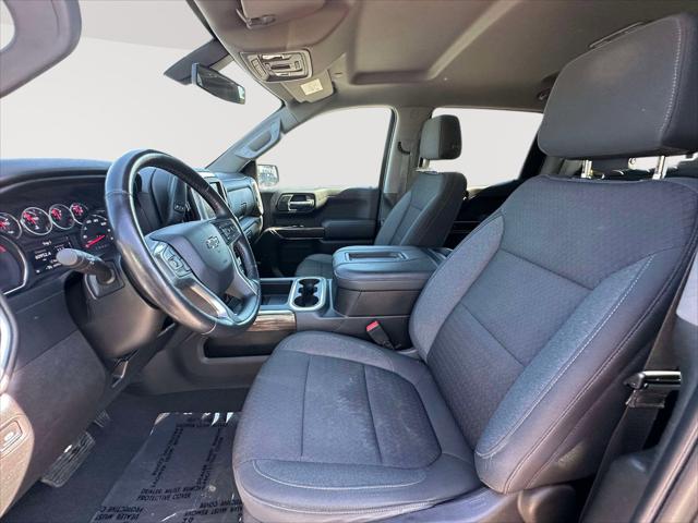 2022 Chevrolet Silverado 1500 4WD Crew Cab Short Bed RST