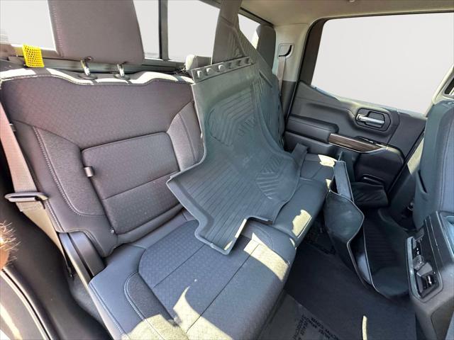 2022 Chevrolet Silverado 1500 4WD Crew Cab Short Bed RST