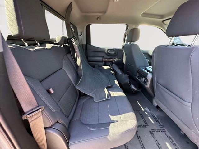 2022 Chevrolet Silverado 1500 4WD Crew Cab Short Bed RST