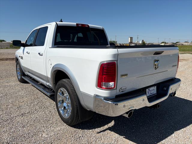 2017 Ram 1500 Laramie Crew Cab 4x4 5'7" Box