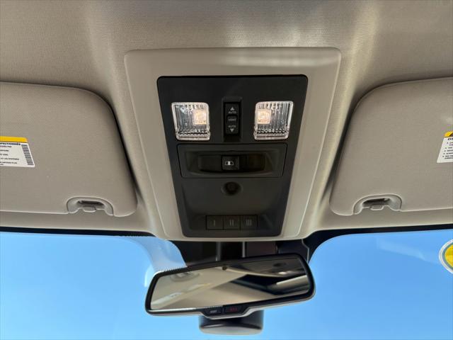 2017 Ram 1500 Laramie Crew Cab 4x4 5'7" Box