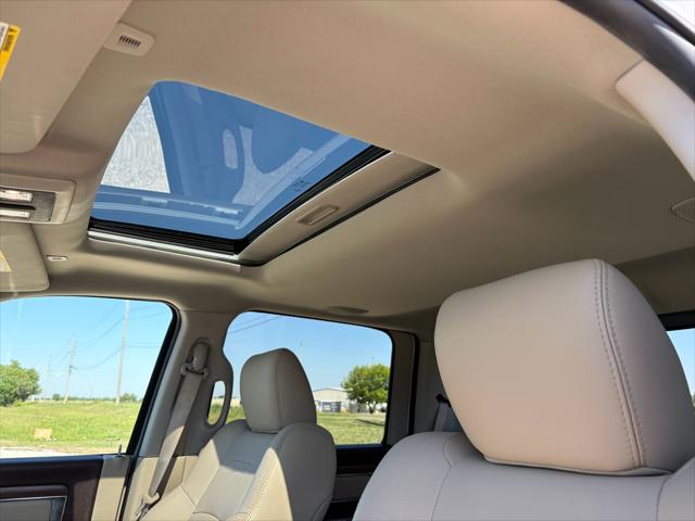 2017 Ram 1500 Laramie Crew Cab 4x4 5'7" Box