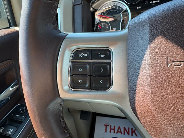 2017 Ram 1500 Laramie Crew Cab 4x4 5'7" Box