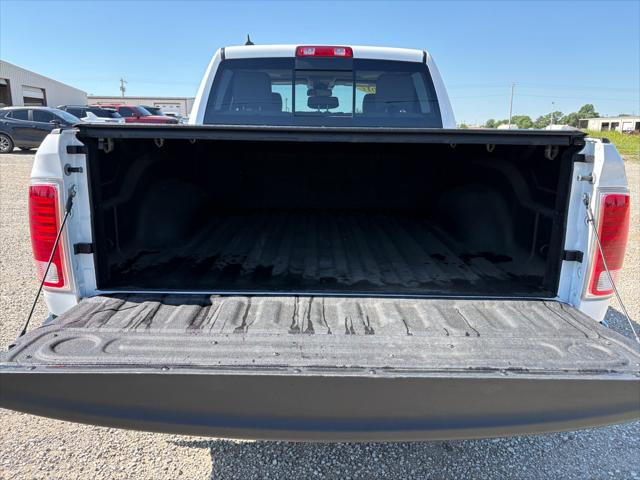 2017 Ram 1500 Laramie Crew Cab 4x4 5'7" Box