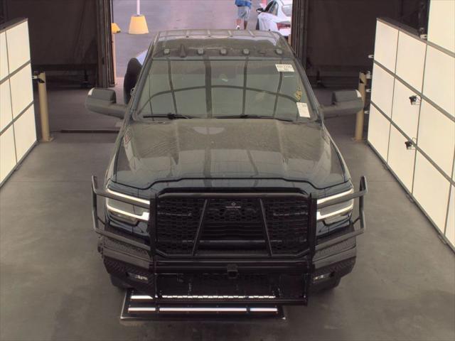 2022 Ram 3500 Laramie Crew Cab 4x4 8' Box