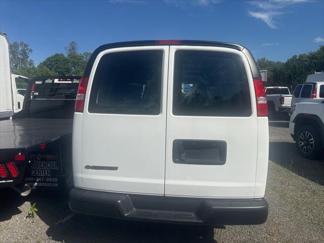 2025 Chevrolet Express Cargo Van RWD 2500 Regular Wheelbase WT