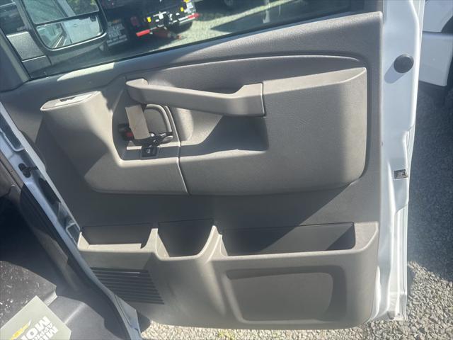 2025 Chevrolet Express Cargo Van RWD 2500 Regular Wheelbase WT