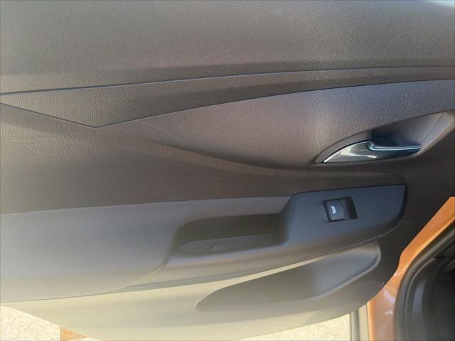2025 Buick NV Preferred FWD