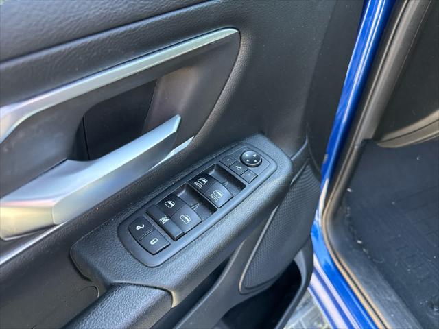 2019 Ram 1500 Big Horn/Lone Star Crew Cab 4x4 5'7" Box