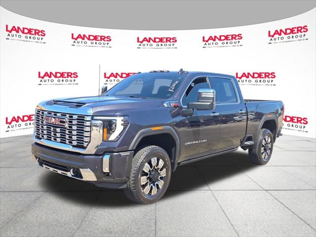 2025 GMC Sierra 2500HD 4WD Crew Cab Standard Bed Denali