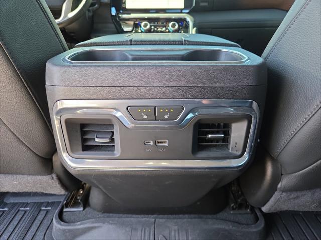 2025 GMC Sierra 2500HD 4WD Crew Cab Standard Bed Denali