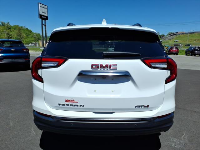 2024 GMC Terrain AWD AT4