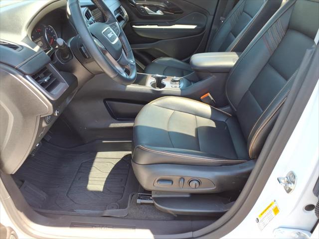 2024 GMC Terrain AWD AT4