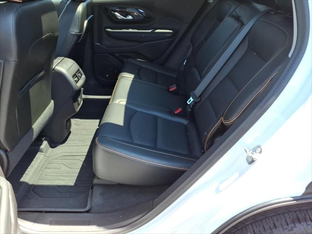 2024 GMC Terrain AWD AT4